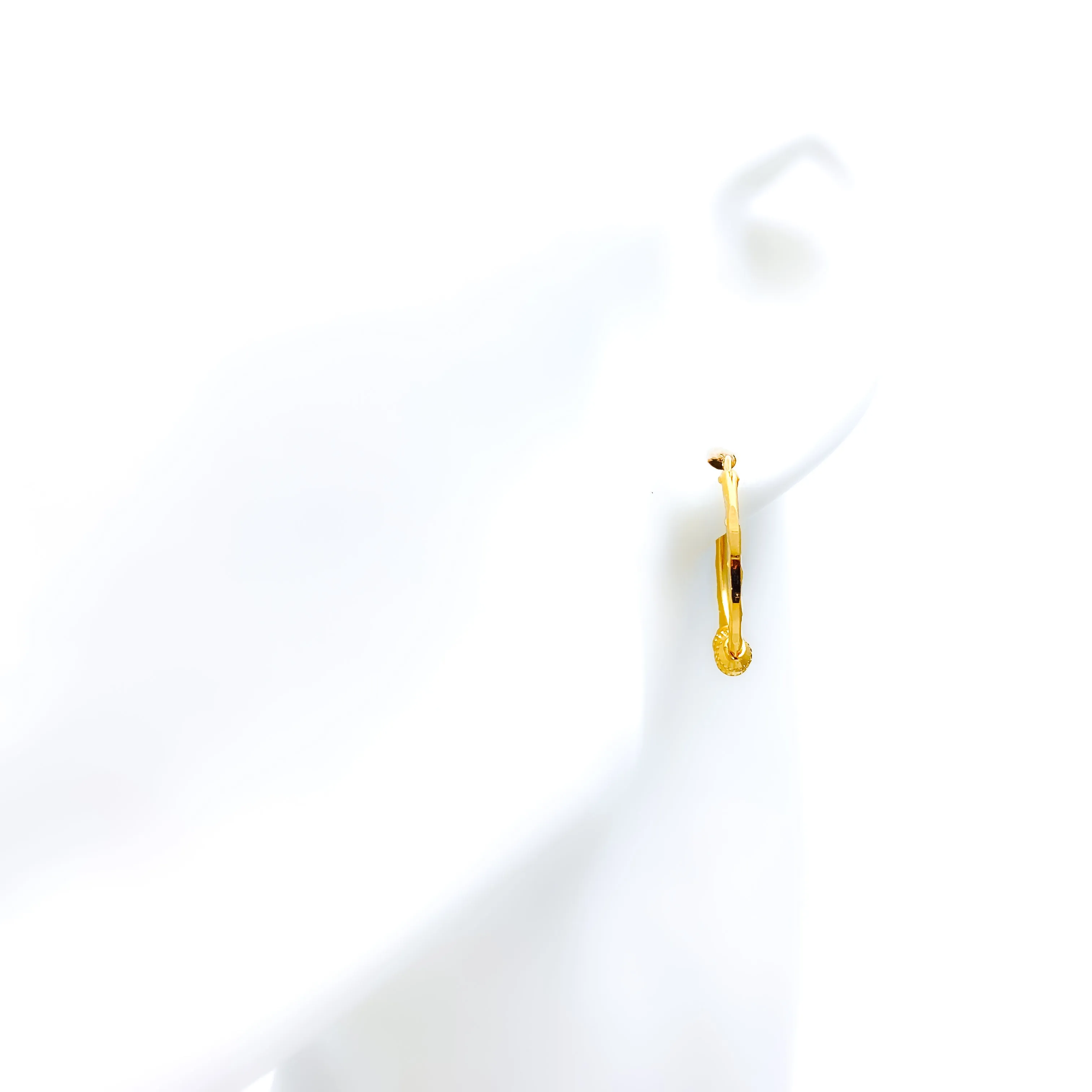 Modest Glistening 22k Gold Bali