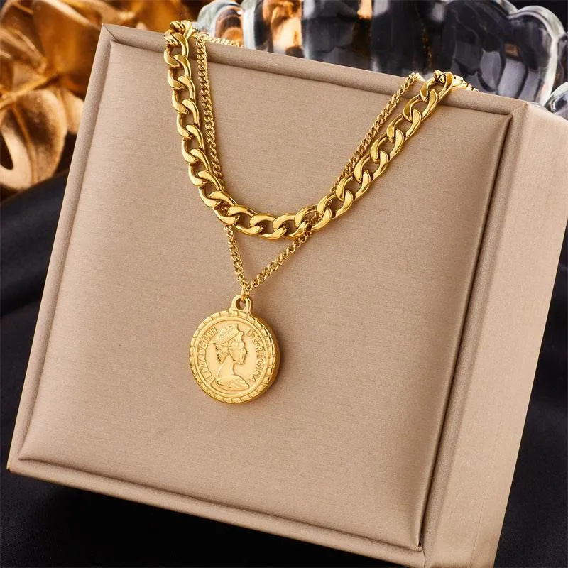Multilayer Portrait Coin Pendant Necklace
