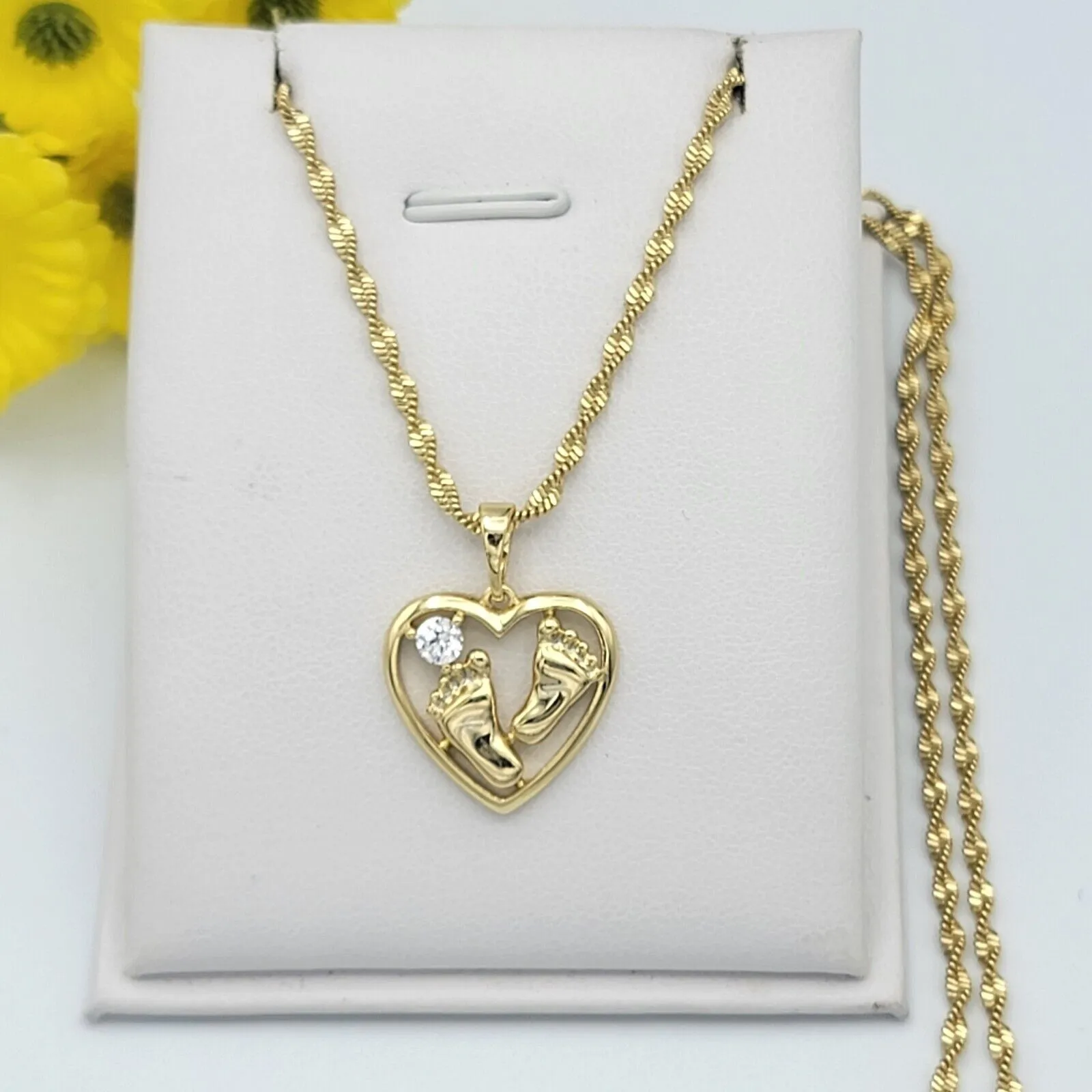 Necklaces - 14K Gold Plated. Feet Heart Charm - Baby Feet Party Footprint Pendant & Chain.