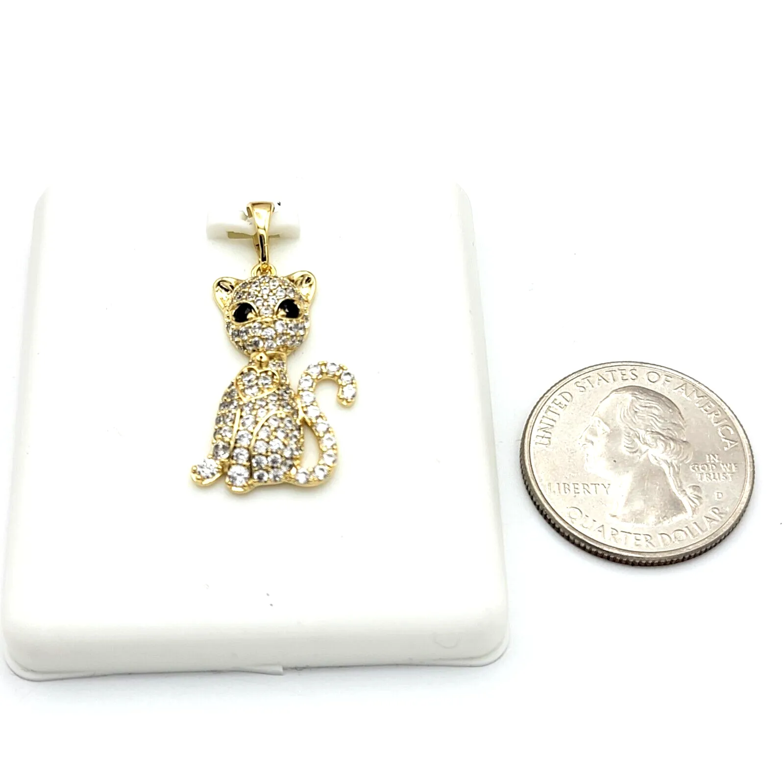 Necklaces - 14K Gold Plated. Kitty Cat Kitten Heart Pendant & Chain.