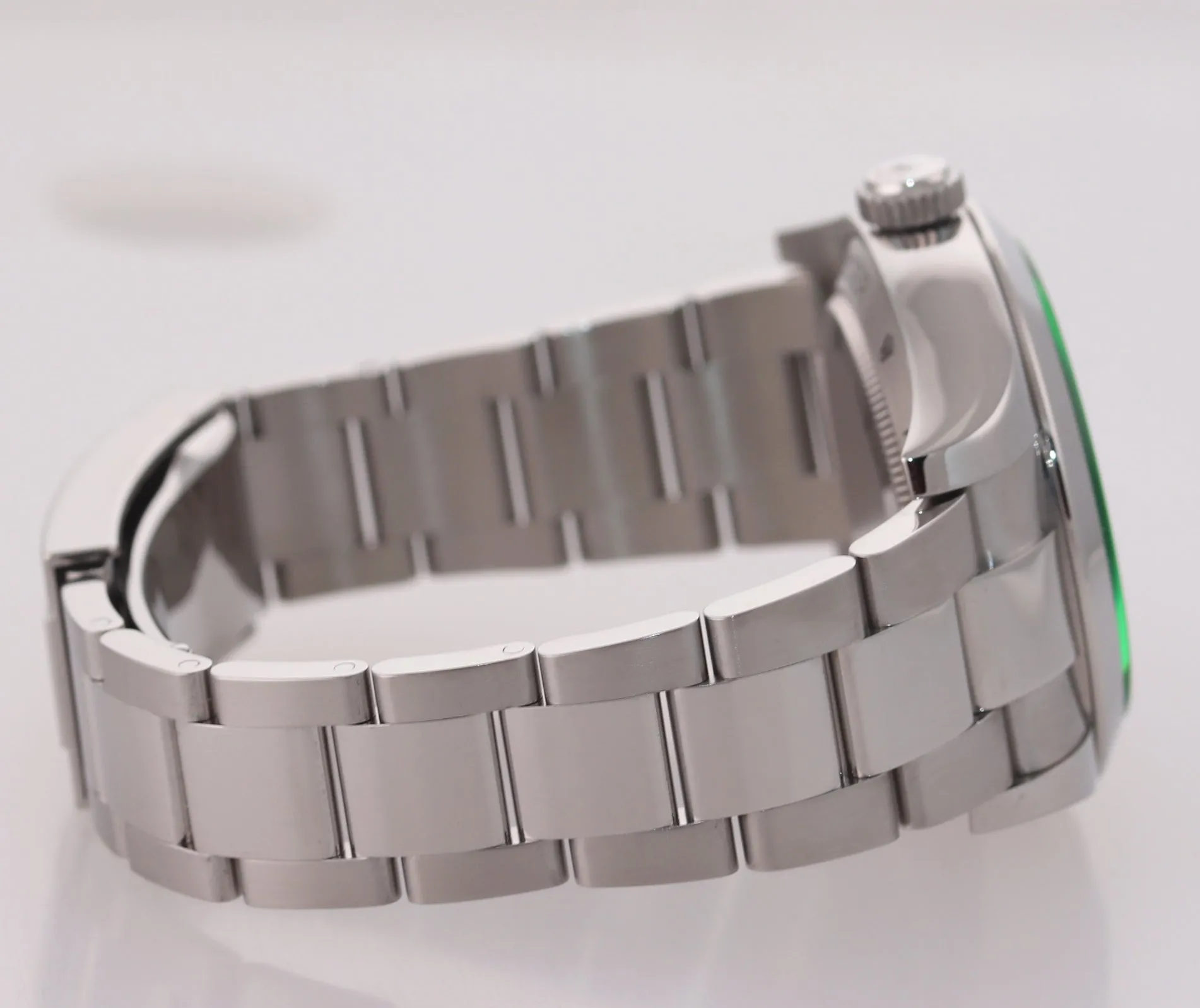 NEW 2019 PAPERS Rolex Milgauss Green Bezel Anniversary 116400gv Steel Black Watc