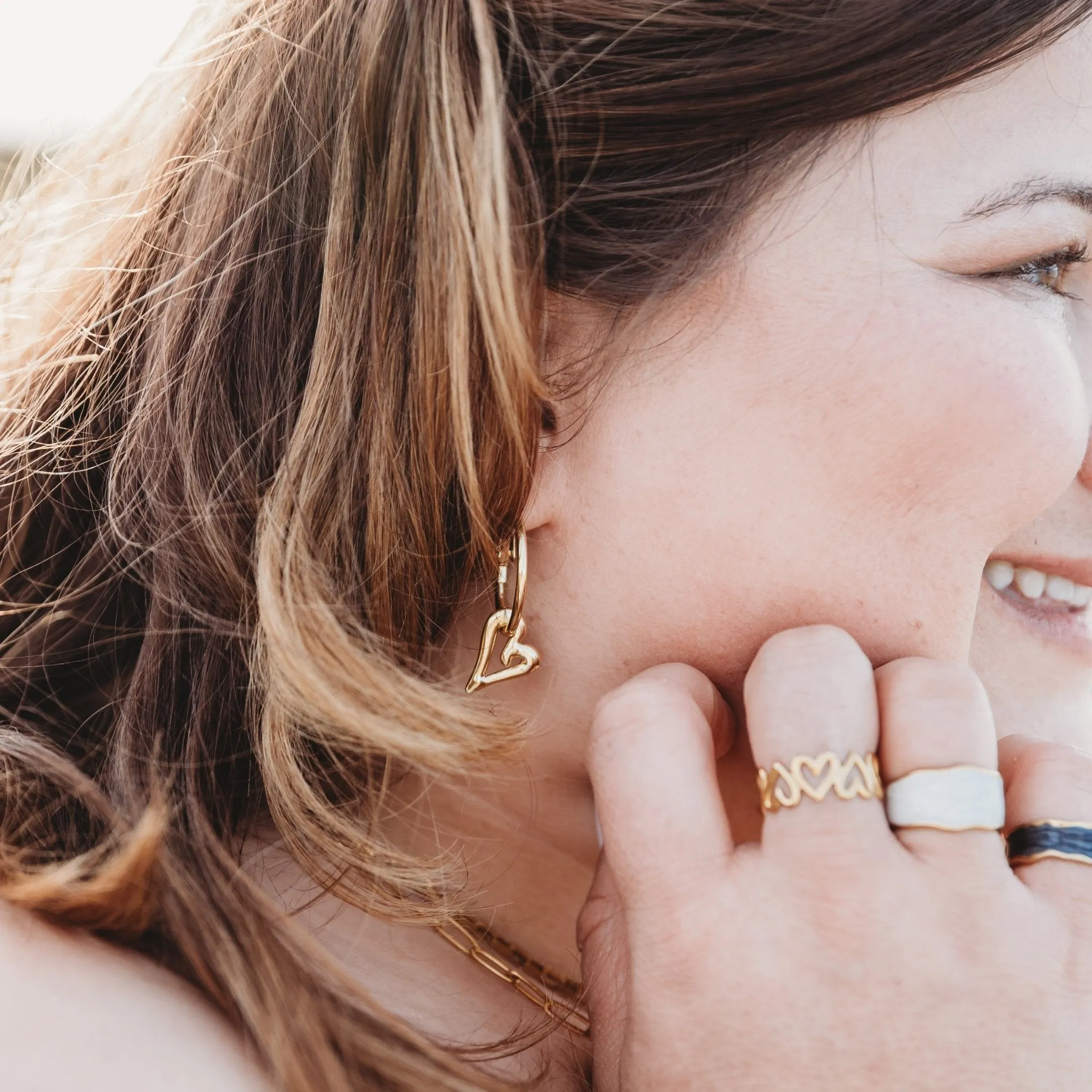 Open Heart Hoops - Gold
