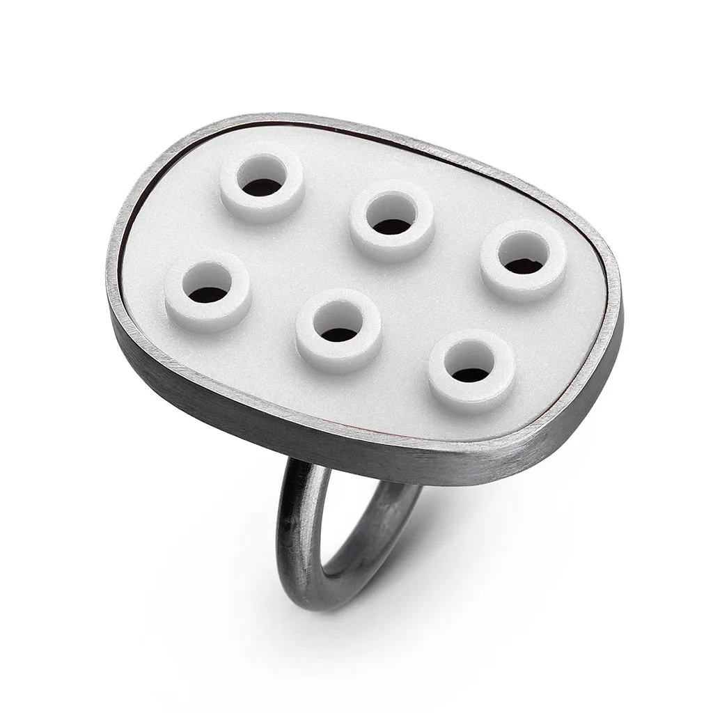 Open Oval Ring