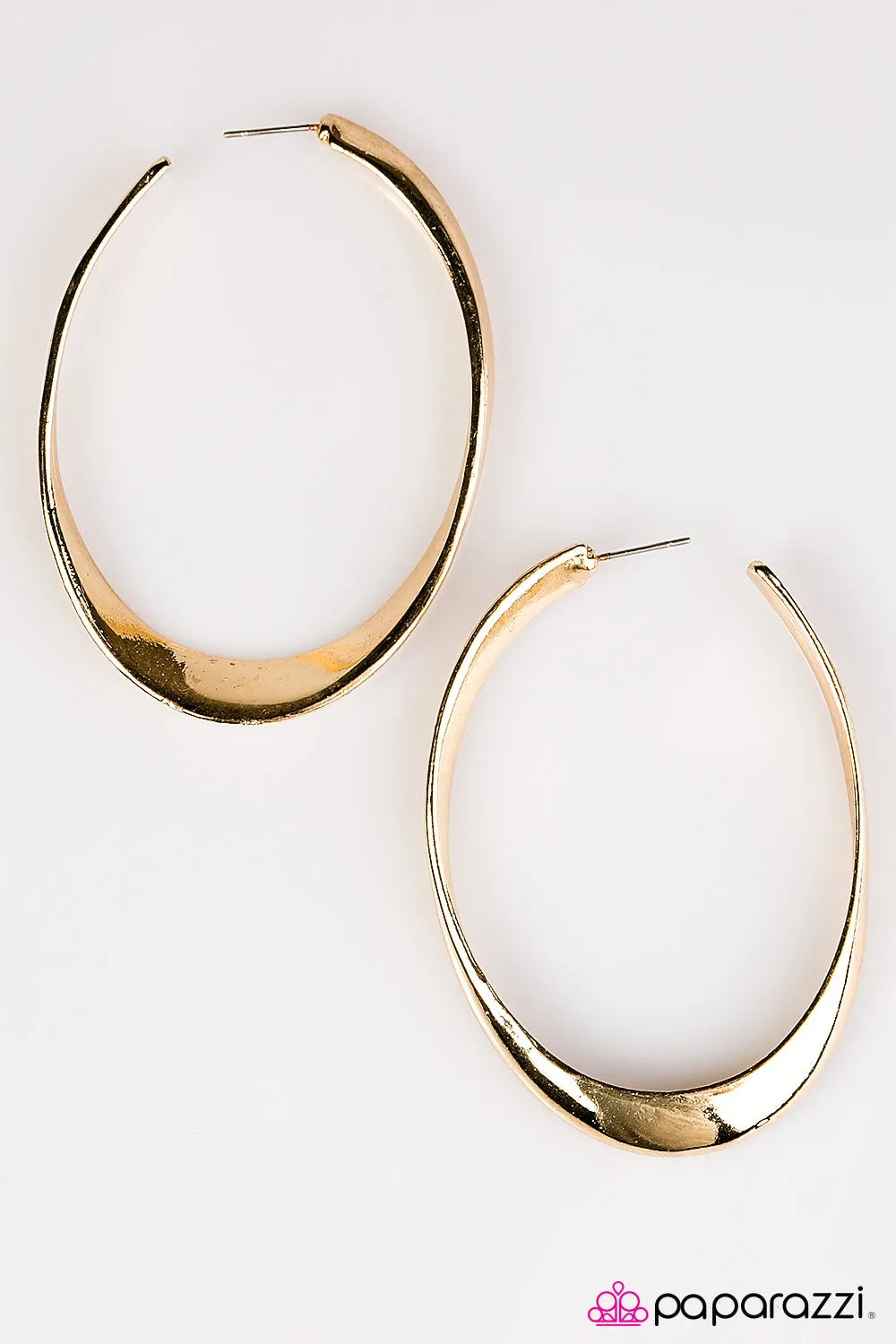 Paparazzi - Be There With BELL-BOTTOMS On - Gold Earrings