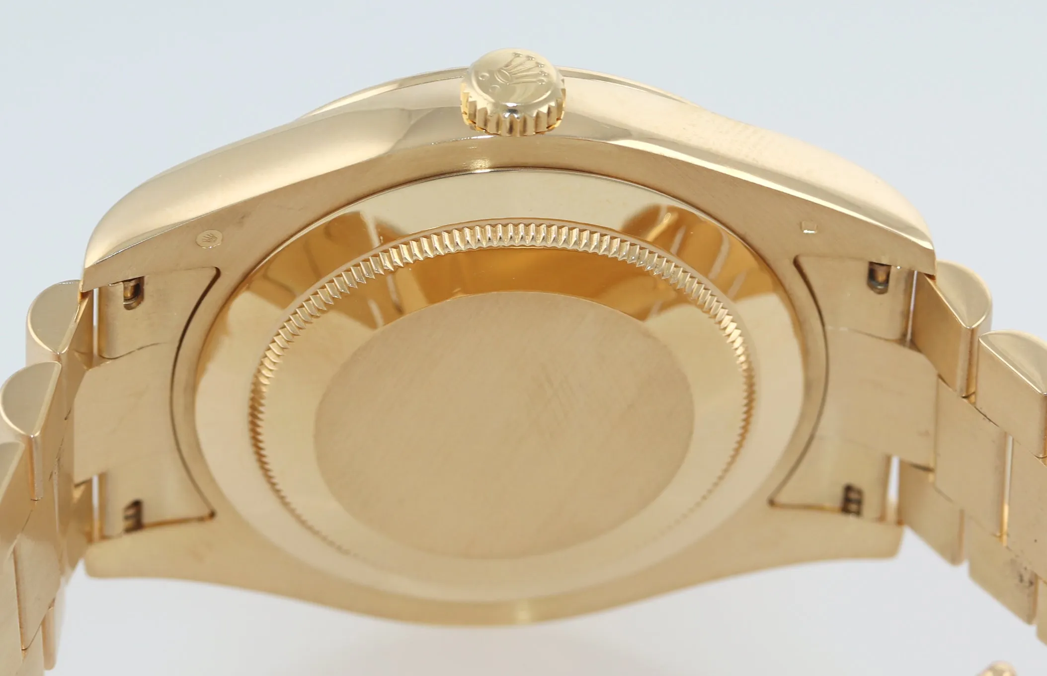 PAPERS MINT Rolex Day-Date II 41mm Black Wave President 218238 18K Gold Watch
