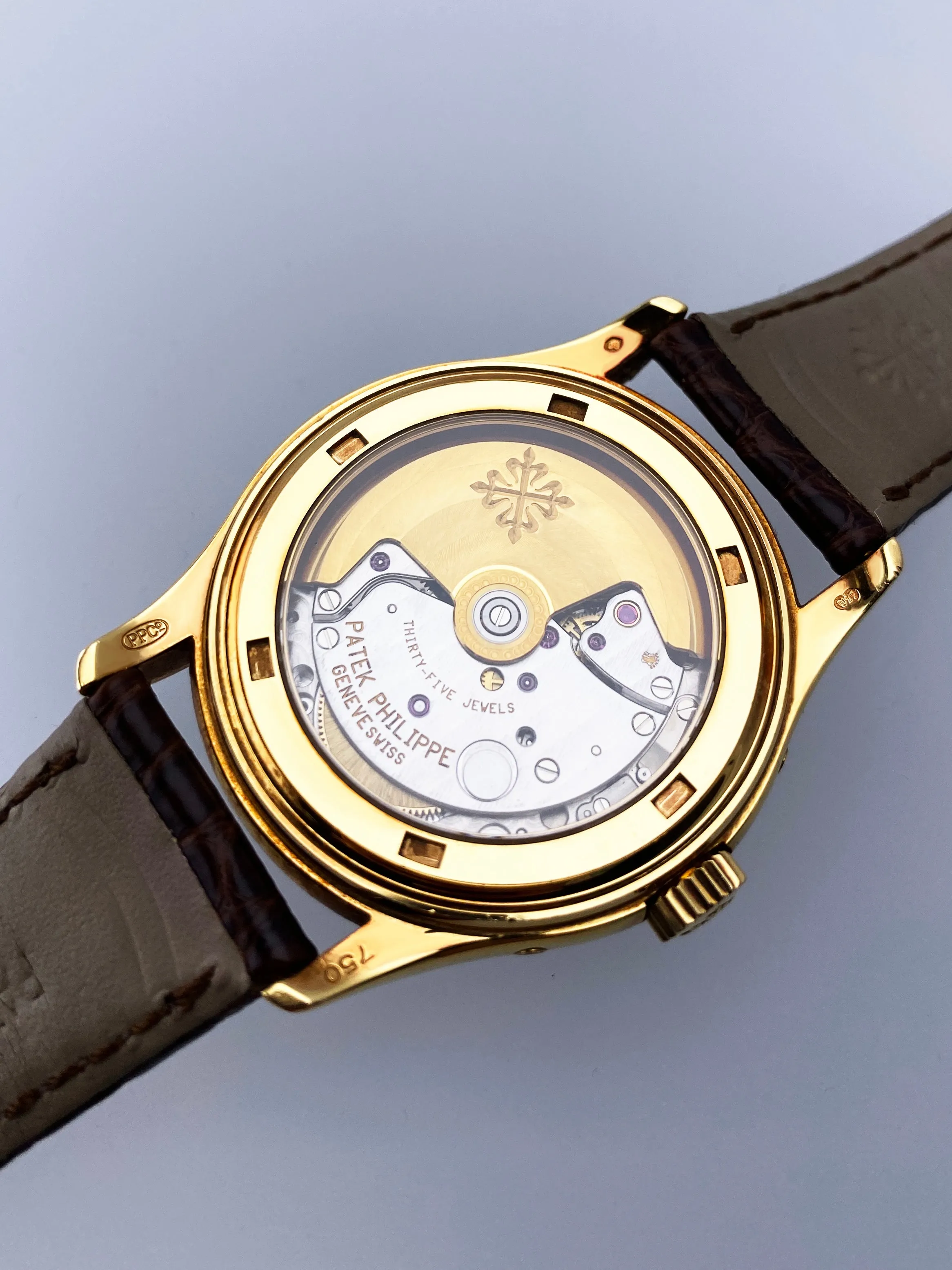 Patek Philippe Annual Calendar 5035J Mens Watch