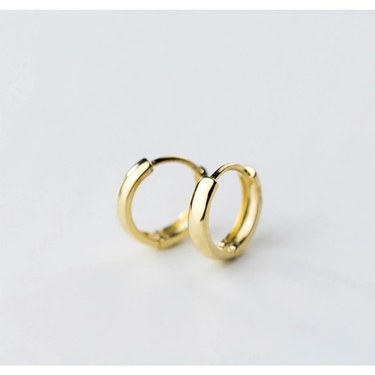Plain Gold Huggies Earrings-SH013