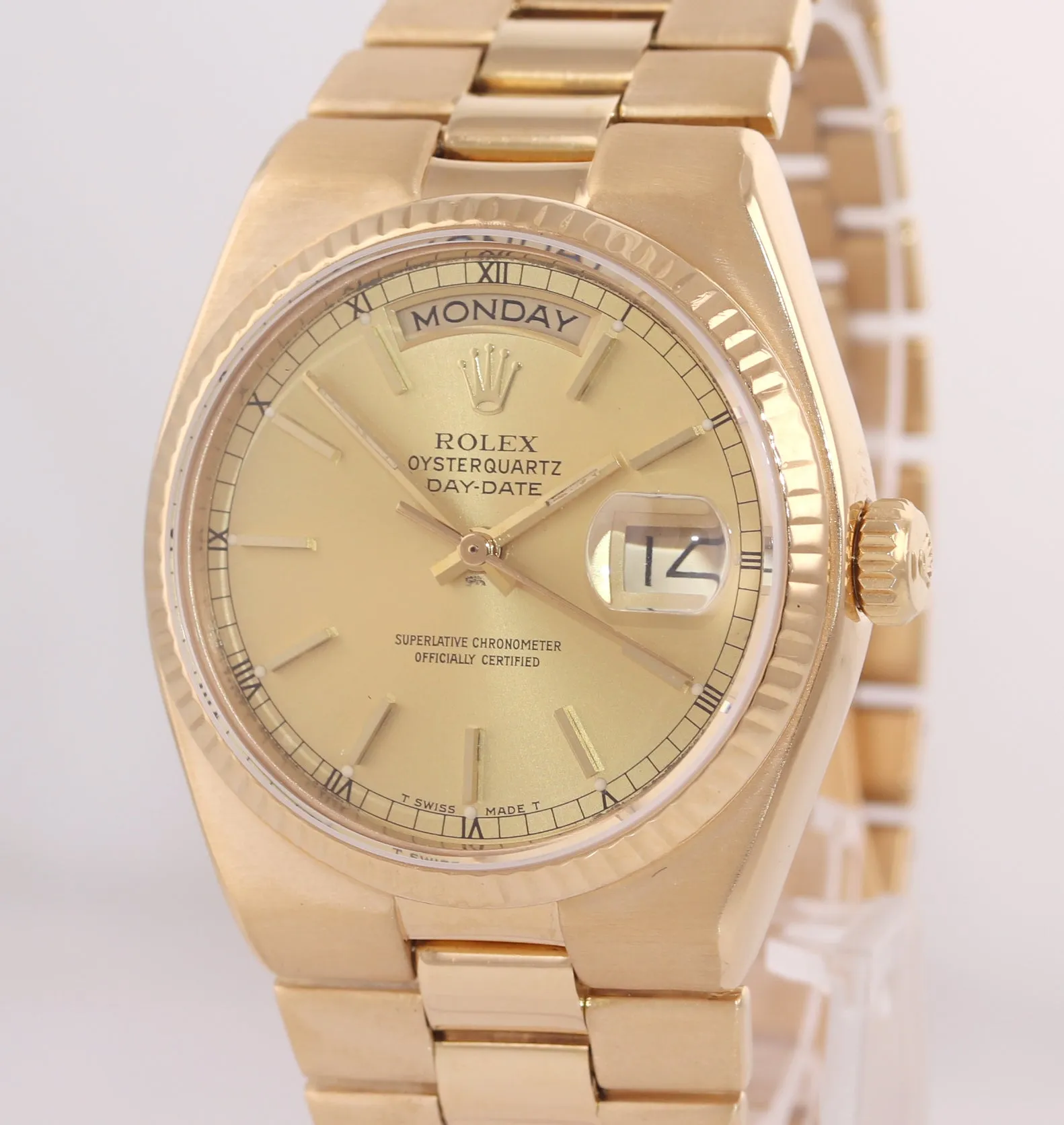 Rolex OysterQuartz Day Date President 19018 18k Yellow Gold Champagne Watch Box
