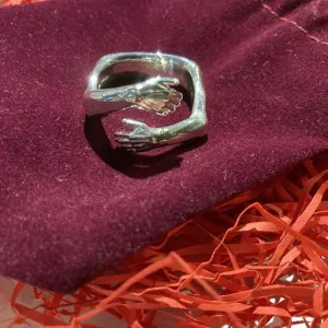 Romantic Hug Carved Hand Ring Forever Love Adjustable Women Men Jewelry