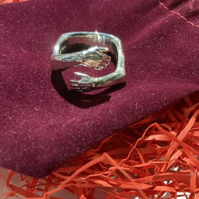 Romantic Hug Carved Hand Ring Forever Love Adjustable Women Men Jewelry