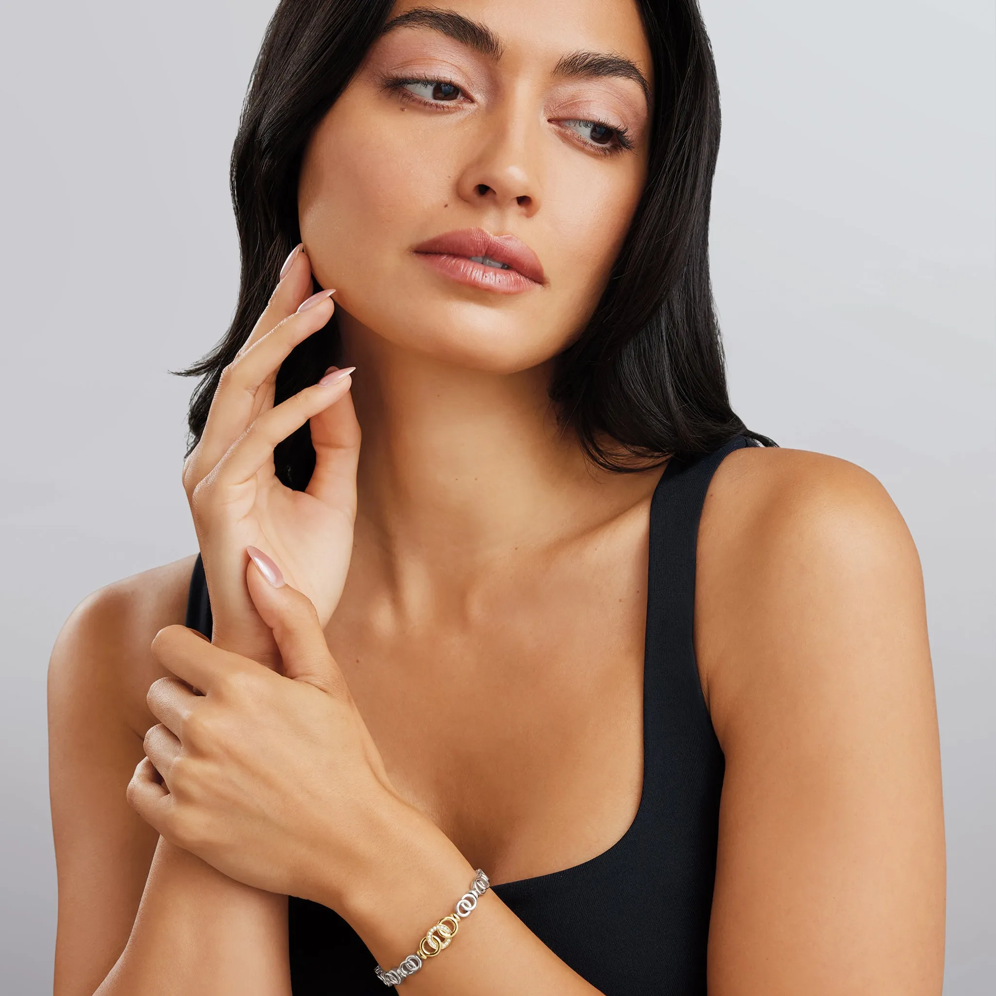 Signature Caviar Two-Tone Petite Interlocking Diamond Link Bracelet
