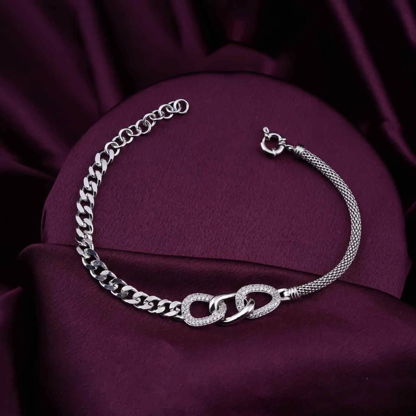 Silver interlocking Bracelet For Men's