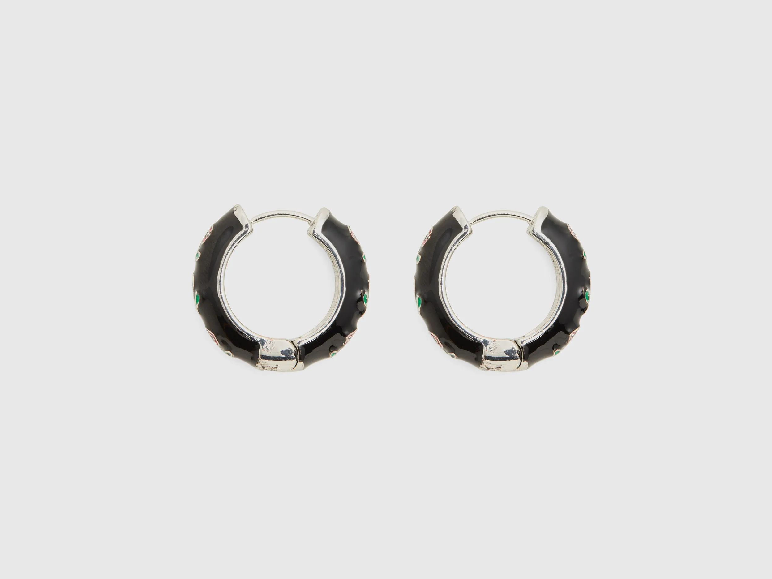 Sleek Black Hoop Earrings with Secure Closure