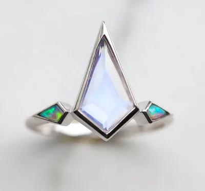 Taliah Kite Moonstone Ring