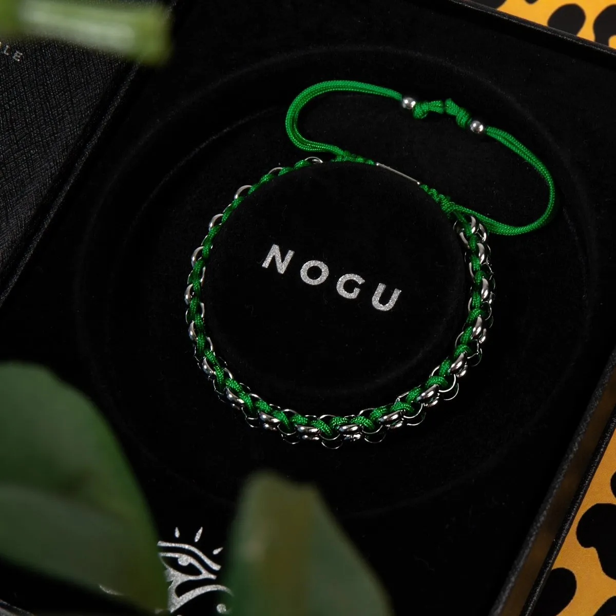 Tree Frog Links | Mini Kismet Bracelet | Green x Silver
