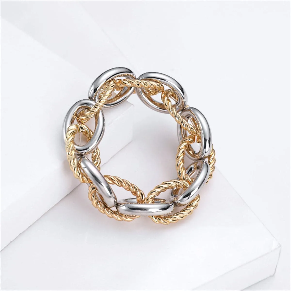 Two-Tone Interlocked Twine Oval Chain Bracelet