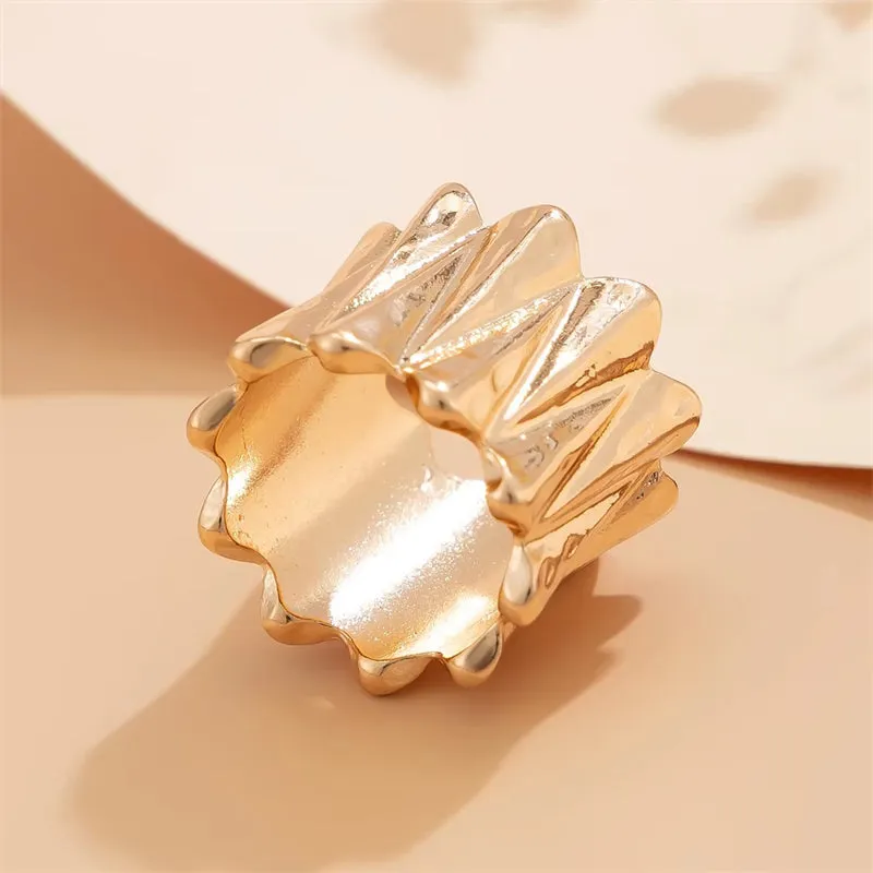 Vintage Geometric Wave Chunky Rings for Lady