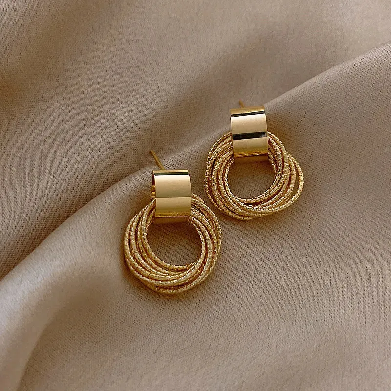 Vintage Gold Circle Stud Earrings Women