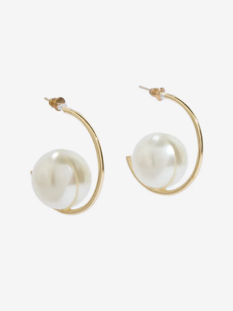 Westside Accessories Gold & White Pearl Stud Half Hoop Earrings
